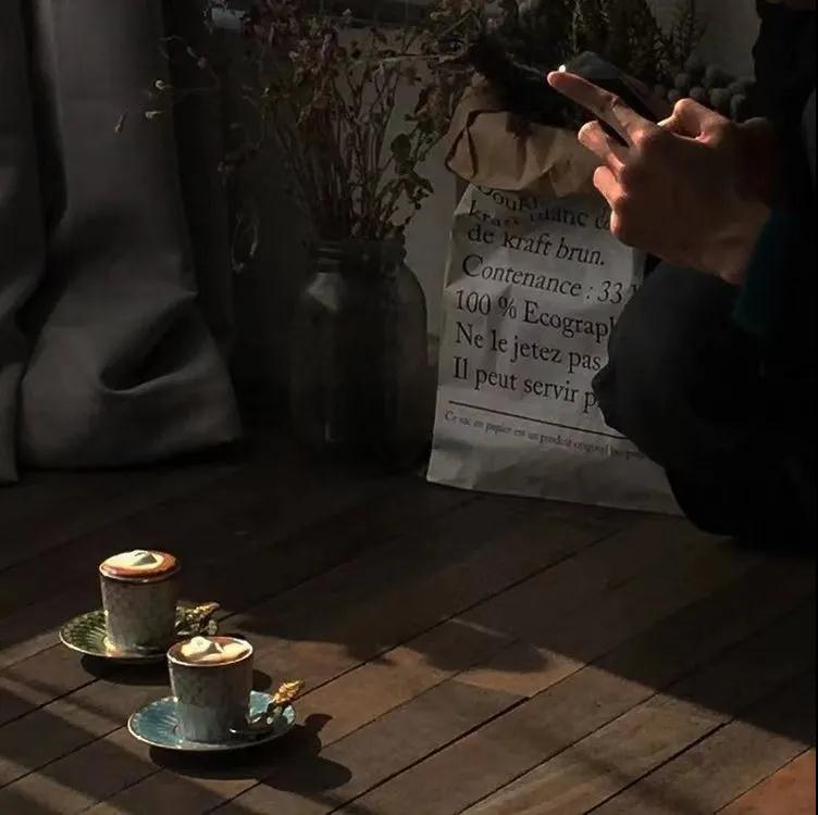 如何自費(fèi)出版一本書